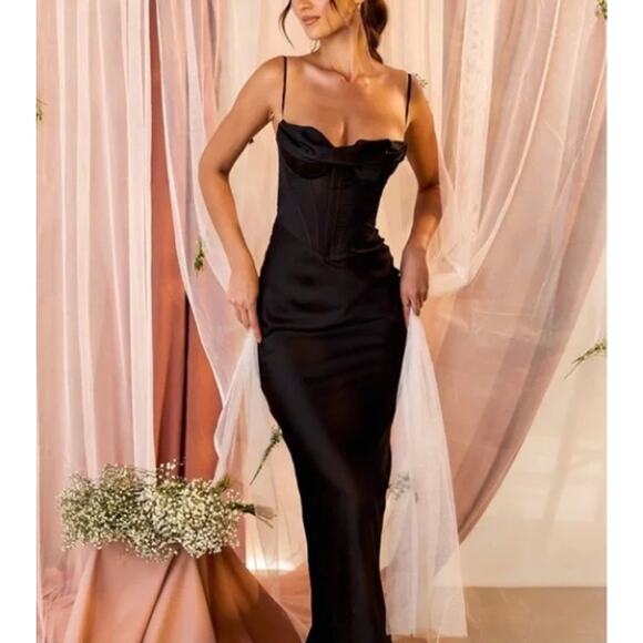 House of CB Charmaine Corset Dress in Black XS - Picture 12 of 13